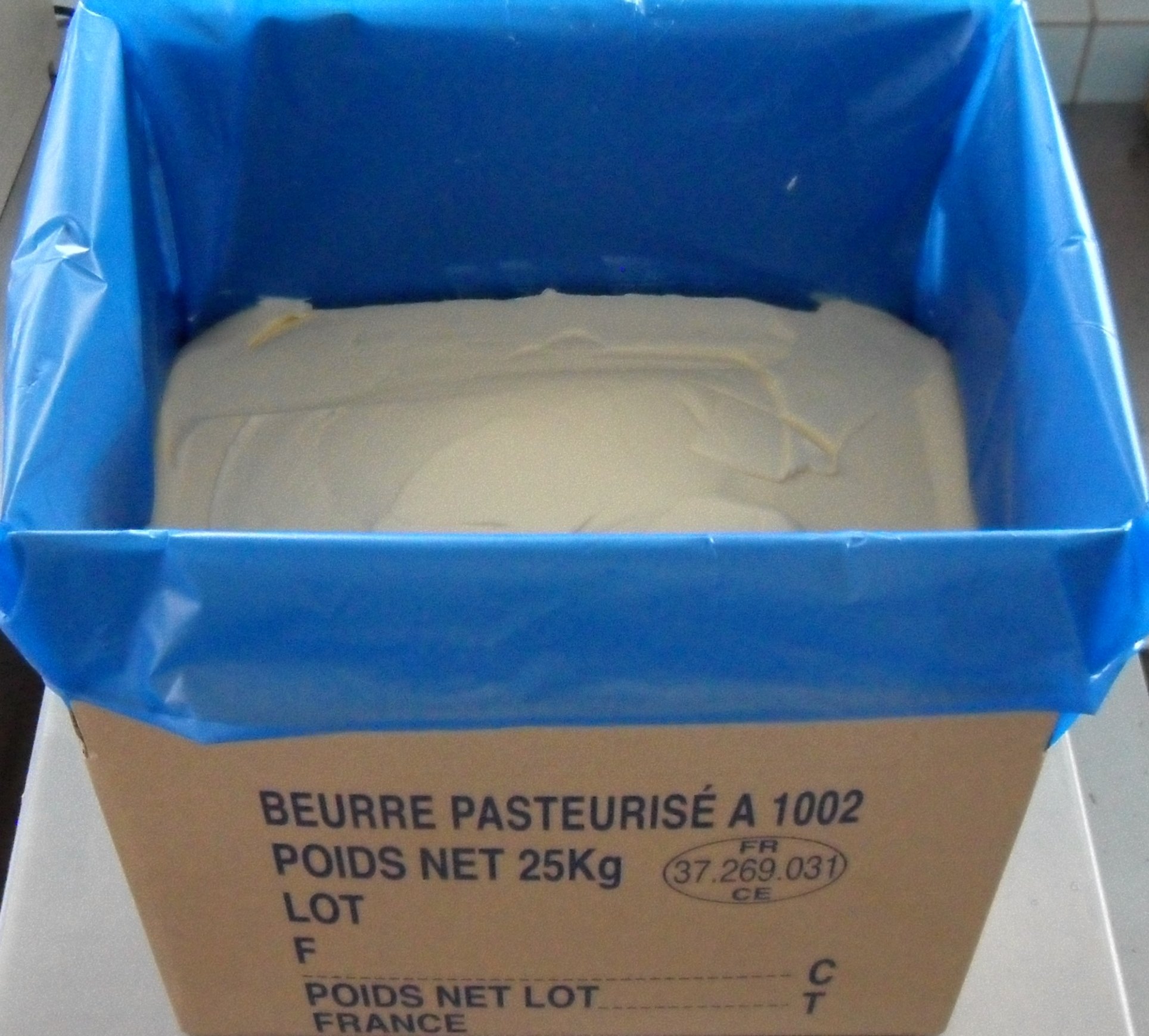Beurre doux cube 25kg